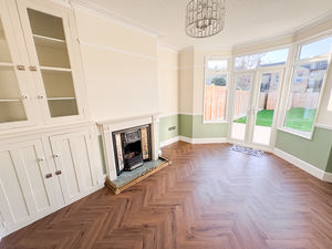 Photo 5- click for photo gallery